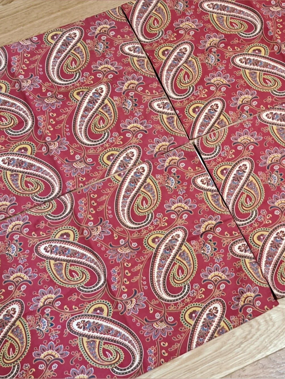 Pottery Barn Red Paisley Jacobean Placemats Set of 4